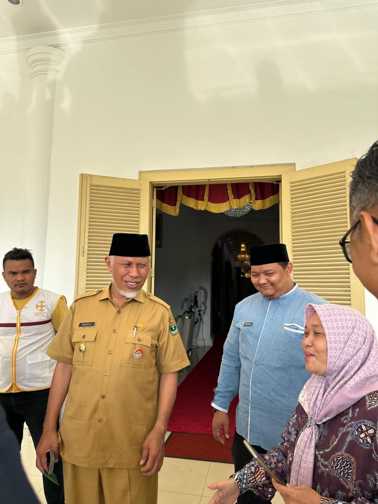 6 Januari 2026 Audiensi dengan Gubernur Provinsi Sumatera Barat, bersama-sama dengan NGO LSM CSO yang melakukan intervensi di Sumbar (3)